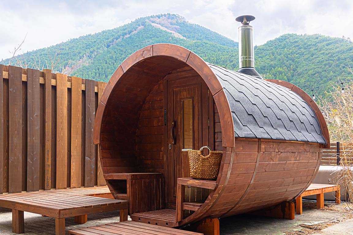 Barrel sauna is all for you!